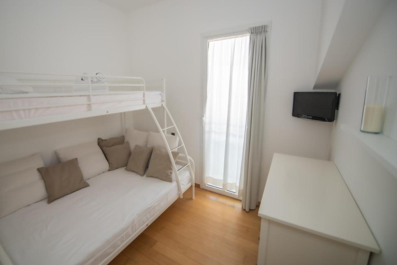 Luxury Suites Collection - Pascoli 13 Riccione Eksteriør bilde