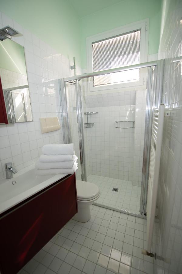Luxury Suites Collection - Pascoli 13 Riccione Eksteriør bilde
